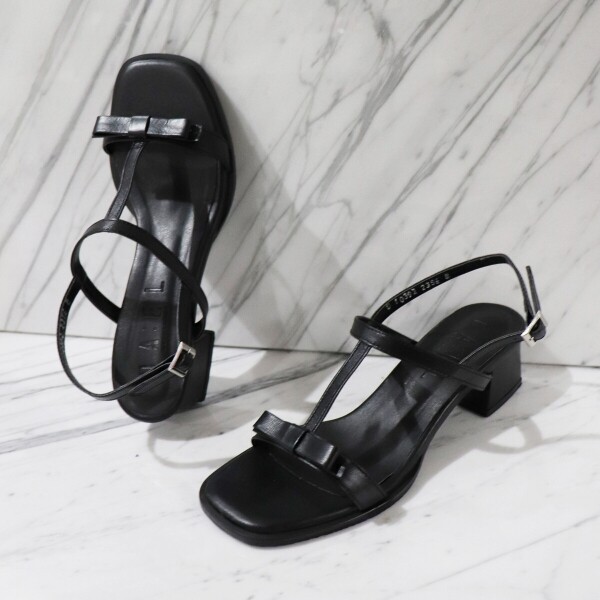 1215 디자이너스,Ribbon Minimal Line Sandals - Black