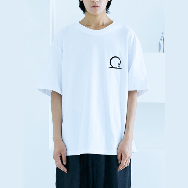 1215 디자이너스,Yinyang basic T-shirt